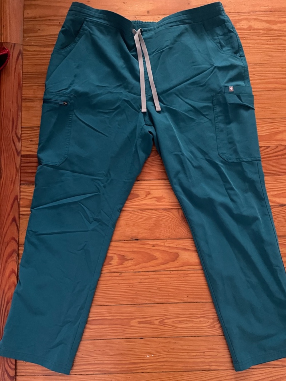 Figs Women's Teal Straight Leg Scrub Pants